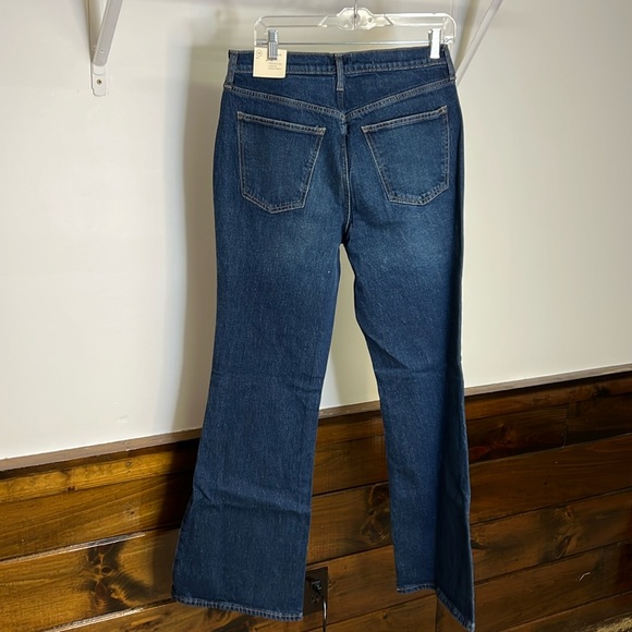 NWT Universal Thread Dark Wash High Rise Flare Jeans- 10 - Picture 2 of 8